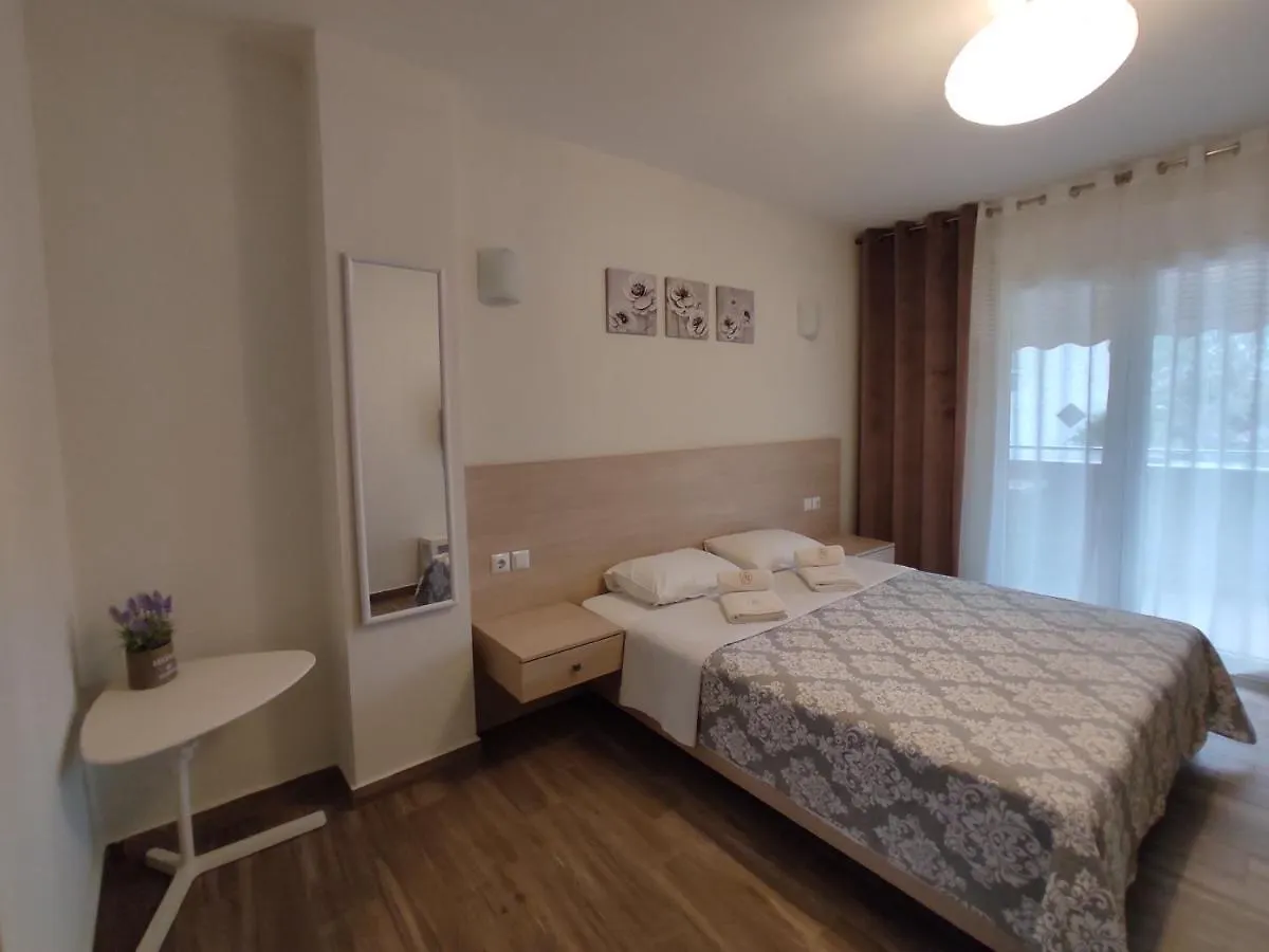 Royals Apartments Nikiti