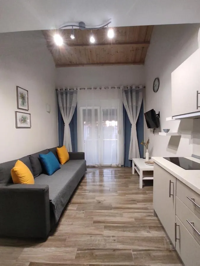 Royals Apartments Nikiti